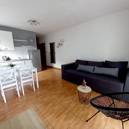 アパート Marusic *