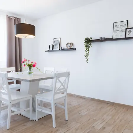 Marusic * Макарска